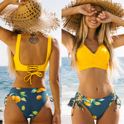 Awilda - Bikini Set Bloemen Broekje en Wrap Top met Touwtjes voor een Heerlijk Gevoel onder de Zon