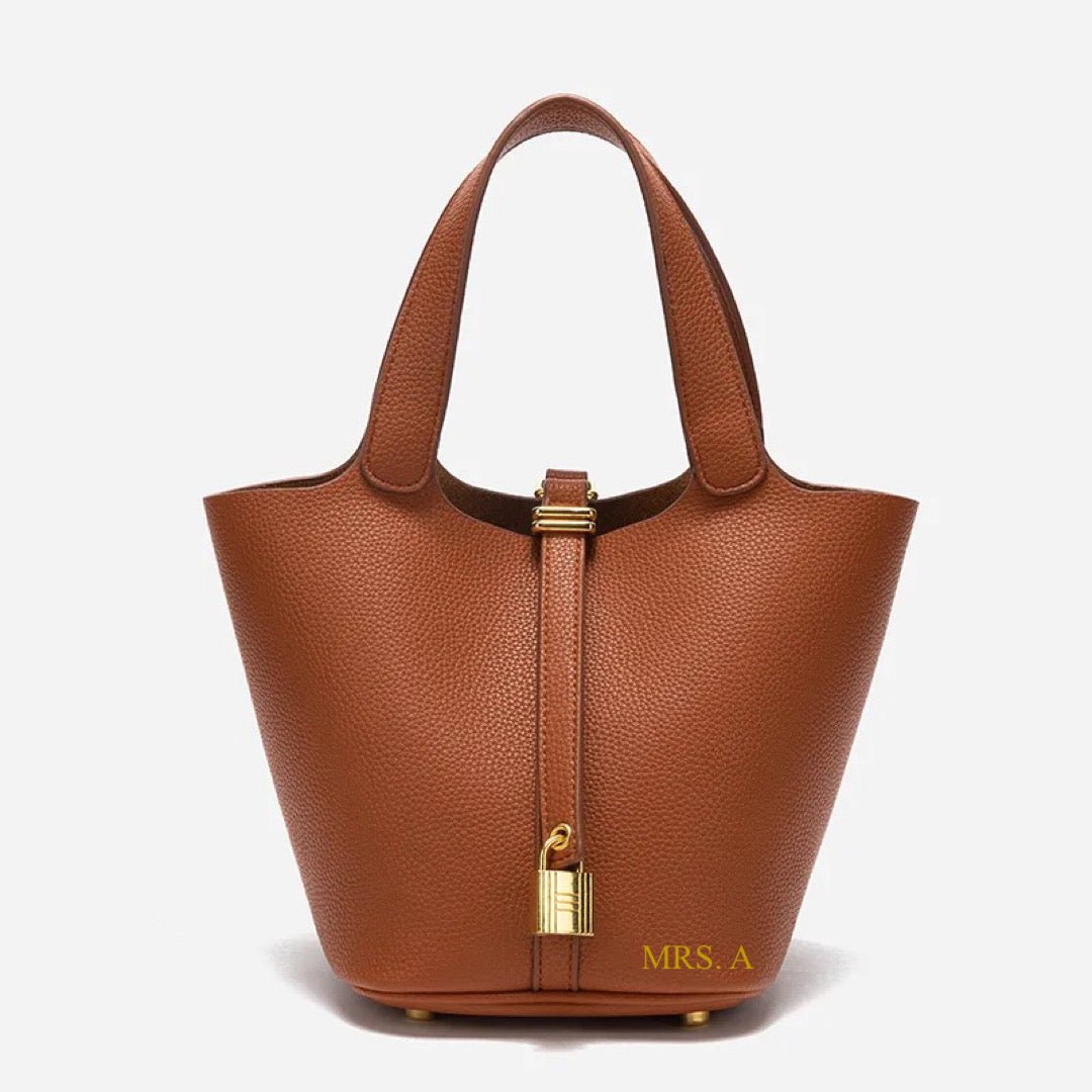 celine-micro-vegane-lederhandtasche-790144.jpg